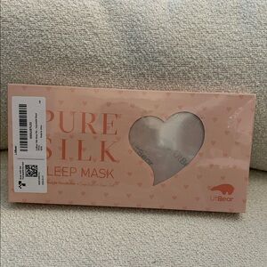 Pure Silk Sleep Mask in Light Pink
